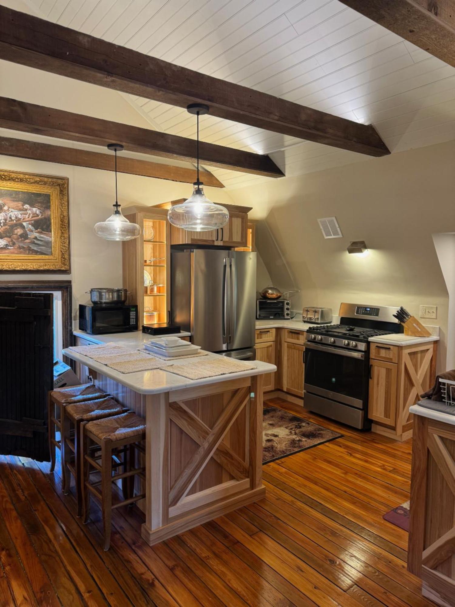 Scottdale South Broadway Manor B&B - Near Fallingwater, Ohiopyle State Park, Hiking & Biking Trails Gap מראה חיצוני תמונה