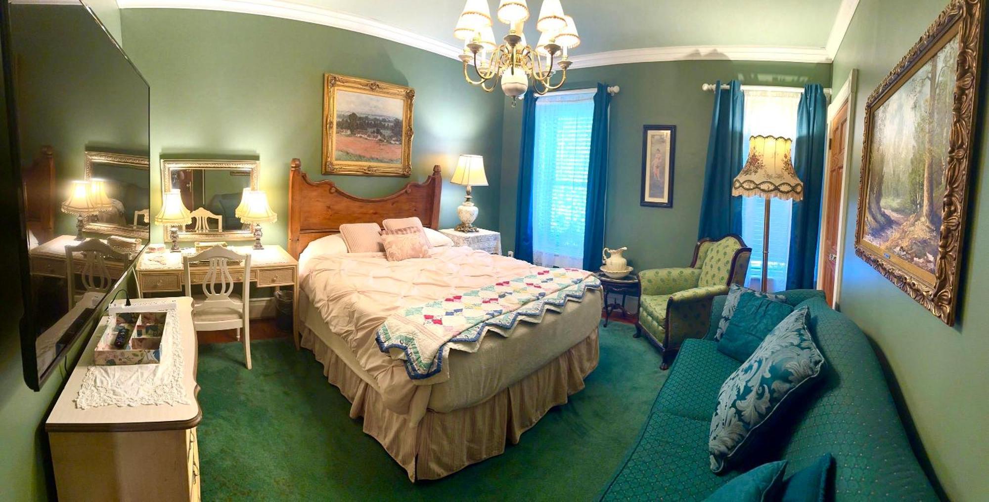 Scottdale South Broadway Manor B&B - Near Fallingwater, Ohiopyle State Park, Hiking & Biking Trails Gap מראה חיצוני תמונה