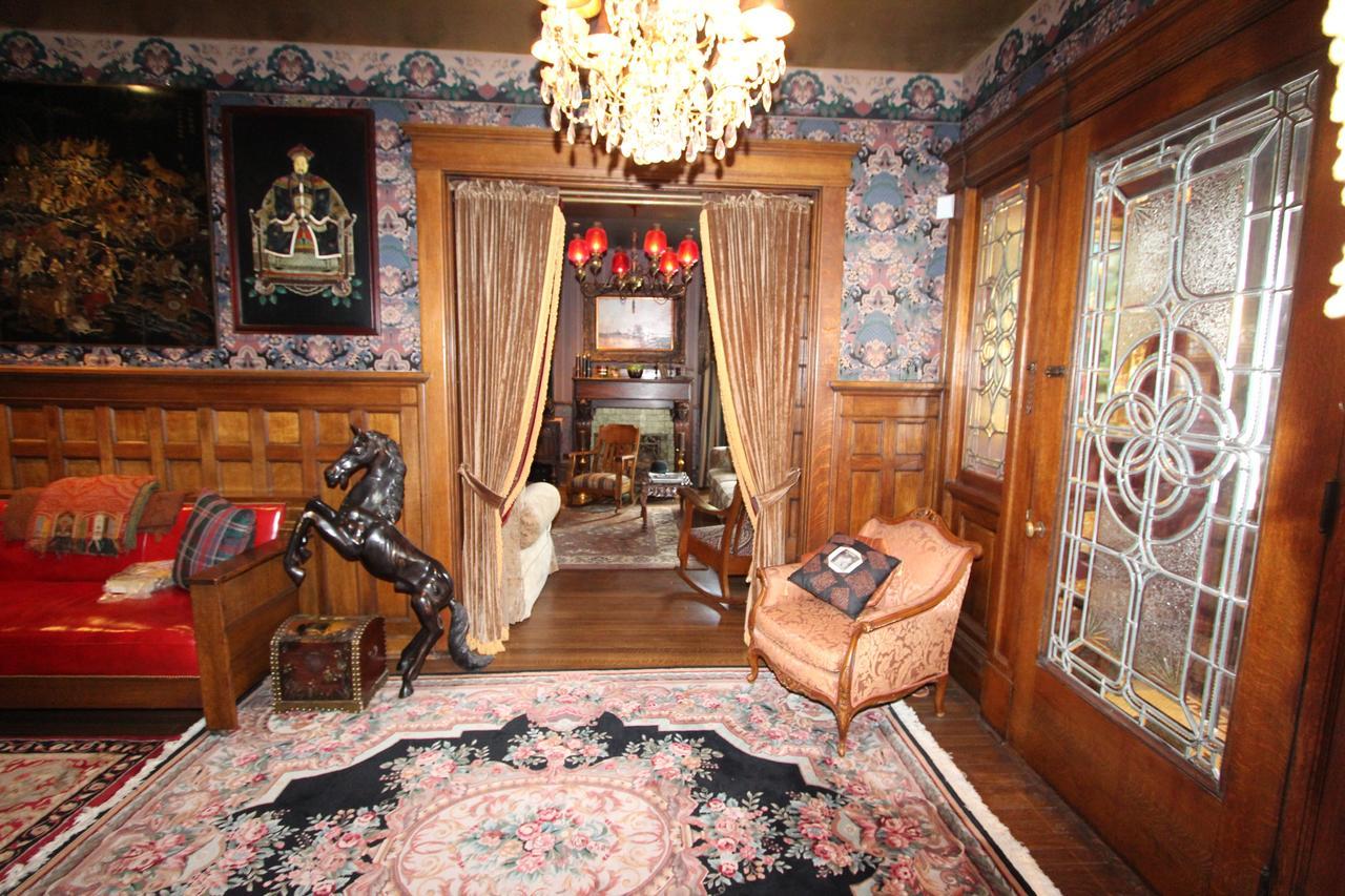 Scottdale South Broadway Manor B&B - Near Fallingwater, Ohiopyle State Park, Hiking & Biking Trails Gap מראה חיצוני תמונה